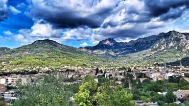 Sóller village and the Serra de Tramuntana on the Sóller – Orient road bike loop in Mallorca